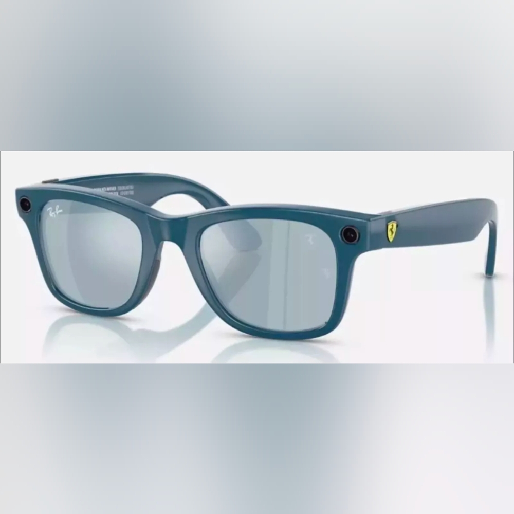 RAY-BAN FERRARI LIMITED EDITION SMART GLASSES META WAYFARER Scuderia